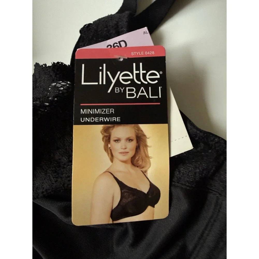 Lilyette By Bali Shaping Minimizer Comfort Lace Underwire Bra 36D Black 0428 NWT